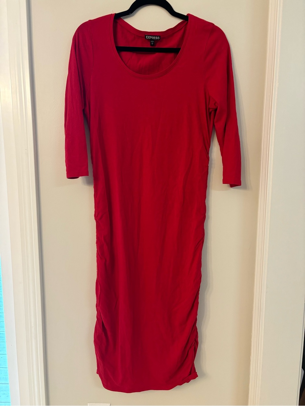 Express Fitted Red Scoop-Neck Midi Dress